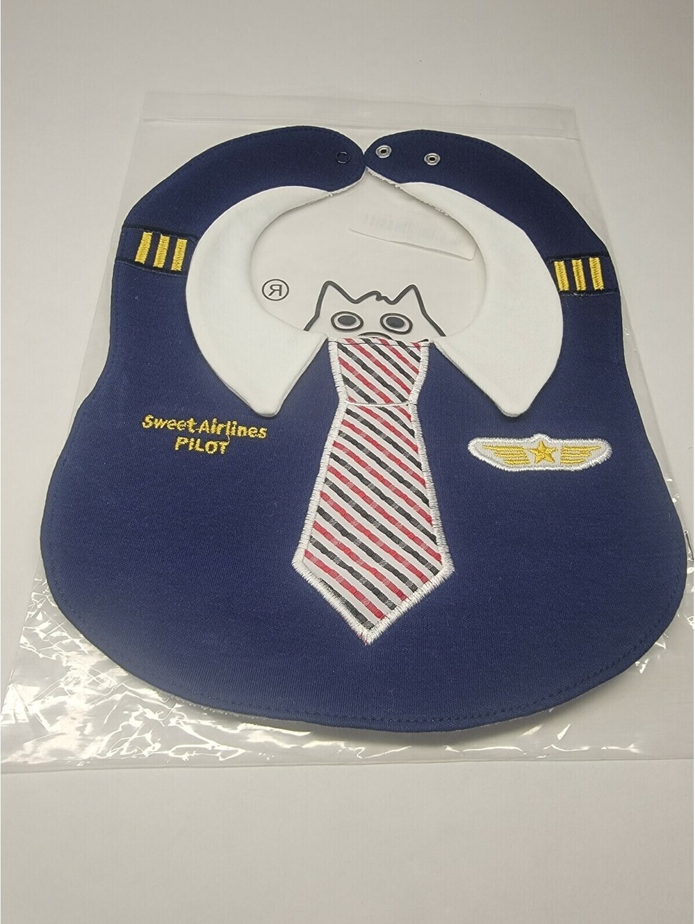 Sweet Airlines pilot baby bib children feeding Washable bib